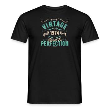 Jahrgang 1974 - 1974 Geburtstagsgeschenk - Männer T-Shirt - Schwarz - Vorne - AI Model Male 178 light (178cm)