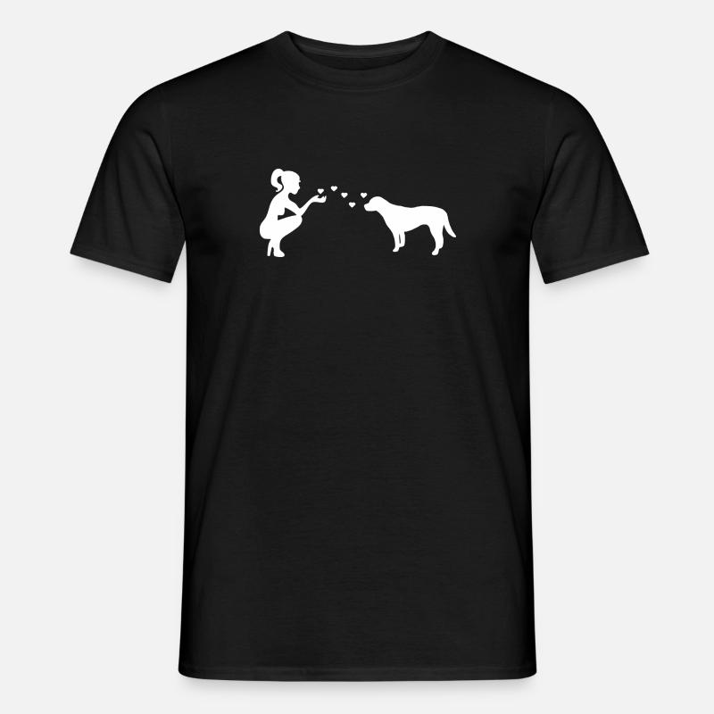 Labrador mit Frau - Männer T-Shirt - Schwarz