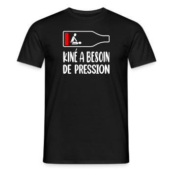 Kiné a besoin de pression t-shirt masseur humour - T-shirt homme - noir - Devant - AI Model Male 178 light (178cm)