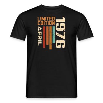Né En Avril 1976 Cadeau D'anniversaire 1976 Retro - T-shirt homme - noir - Devant - AI Model Male 178 light (178cm)