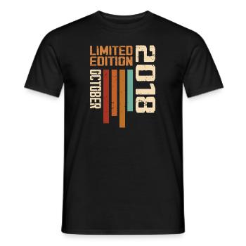 Vintage Oktober 2018 Retro Geburtstagsgeschenk - Männer T-Shirt - Schwarz - Vorne - AI Model Male 178 light (178cm)