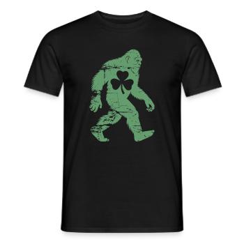 St. Patricks Day Bigfoot-Kleeblatt - Männer T-Shirt - Schwarz - Vorne - AI Model Male 178 light (178cm)