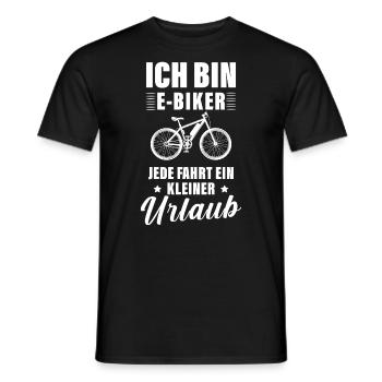 ICH UND E BIKE JEDE FAHRT EIN KLEINER URLAUB - Männer T-Shirt - Schwarz - Vorne - AI Model Male 178 light (178cm)