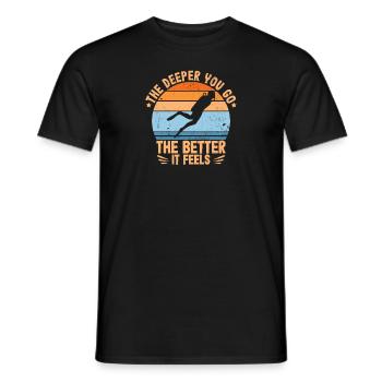 Taucher tieftauchen tauchen gehen im wasser - Männer T-Shirt - Schwarz - Vorne - AI Model Male 178 light (178cm)