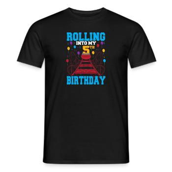 Un garçon de vacances de parc à thème roulant dans ma 5ème naissance - T-shirt homme - noir - Devant - AI Model Male 178 light (178cm)