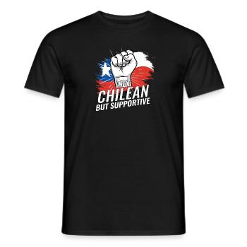 Not Chilean But Supportive Flag Country Travel - Männer T-Shirt - Schwarz - Vorne - AI Model Male 178 light (178cm)