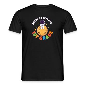 Back To School Day Ready to Explore 1st Grade - Männer T-Shirt - Schwarz - Vorne - AI Model Male 178 light (178cm)