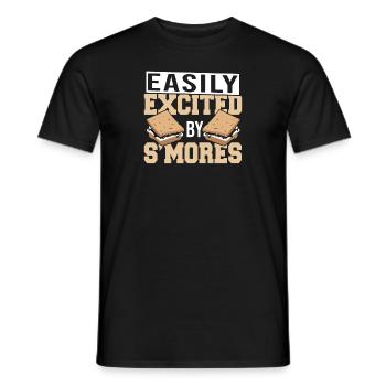 Camping Easily Excited By Smores Camper Marshmallo - Männer T-Shirt - Schwarz - Vorne - AI Model Male 178 light (178cm)