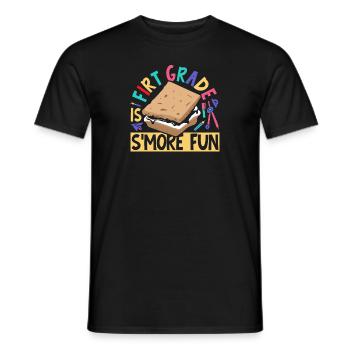 First Grade Is Smore Fun Kids Marshmallow Camping - Männer T-Shirt - Schwarz - Vorne - AI Model Male 178 light (178cm)