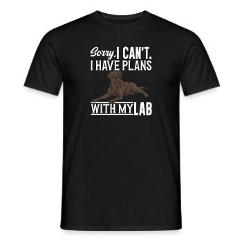 Schoko Brauner Labrador Retriever Hund - Männer T-Shirt - Schwarz - Vorne - AI Model Male 178 light (178cm)
