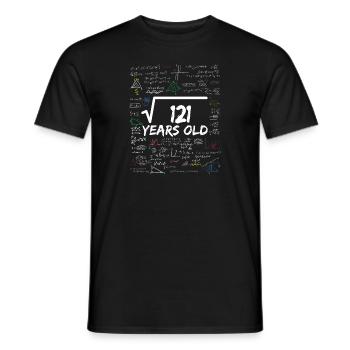 Square Root of 121 11TH Funny Math Birthday - Männer T-Shirt - Schwarz - Vorne - AI Model Male 178 light (178cm)