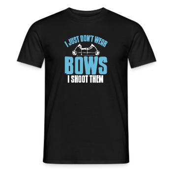 I Just Don't Wear Bows I Shoot Them Fun Archery - Männer T-Shirt - Schwarz - Vorne - AI Model Male 178 light (178cm)