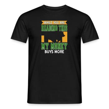 Pendant que vous lisez ceci, mon argent achète plus - T-shirt homme - noir - Devant - AI Model Male 178 light (178cm)