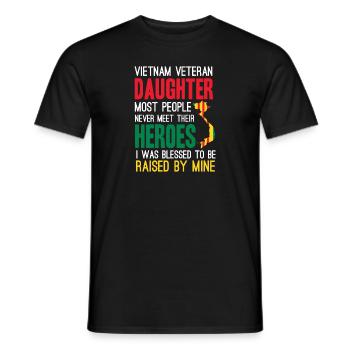 Fière fille d’un vétéran du Vietnam - T-shirt homme - noir - Devant - AI Model Male 178 light (178cm)