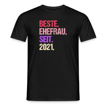 Valentinstag Beste Ehefrau Seit 2021 - Männer T-Shirt - Schwarz - Vorne - AI Model Male 178 light (178cm)