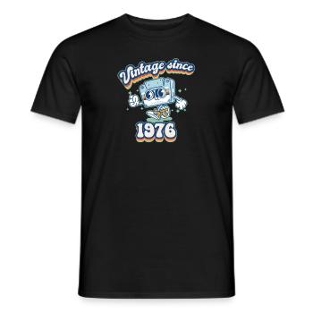 Vintage depuis 1976 Classique Rétro 49ème Anniversaire - T-shirt homme - noir - Devant - AI Model Male 178 light (178cm)