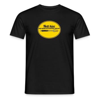 Nice here but they have already been to a barbecue - Men's T-Shirt - black - Front - AI Model Male 178 light (178cm)