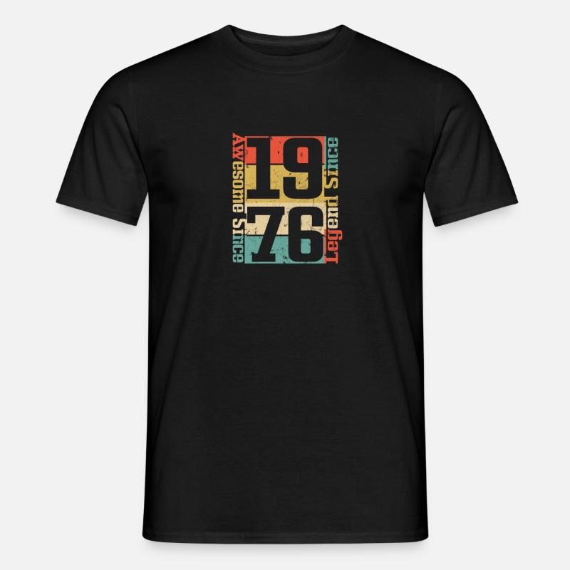 Awesome since 1976, Legend since 1976 - Männer T-Shirt - Schwarz