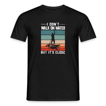 Stand Up Paddling Paddle Board SUP Board Spruch - Männer T-Shirt - Schwarz - Vorne - AI Model Male 178 light (178cm)