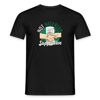 Pas nigérian mais un voyageur de campagne solidaire - T-shirt homme - noir - Devant - AI Model Male 178 light (178cm)