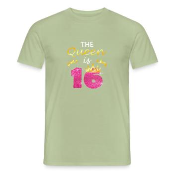 Filles D'anniversaire De 16 Ans La Reine Est Seize G - T-shirt homme - vert sauge - Devant - AI Model Male 178 light (178cm)