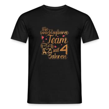 Ein perfektes Team seit 4 Jahren Hochzeitstag - Männer T-Shirt - Schwarz - Vorne - AI Model Male 178 light (178cm)