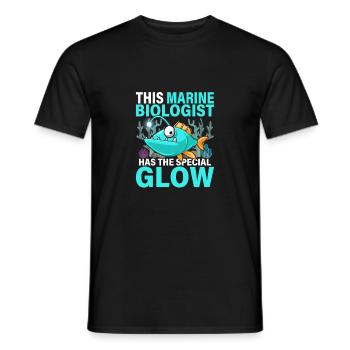 Ce biologiste marin a la lueur spéciale Scienti - T-shirt homme - noir - Devant - AI Model Male 178 light (178cm)