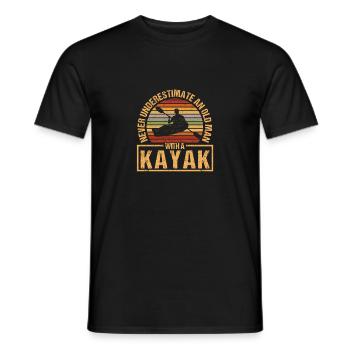 Lustiger Kajakfahrer Unterschätze niemals einen - Männer T-Shirt - Schwarz - Vorne - AI Model Male 178 light (178cm)