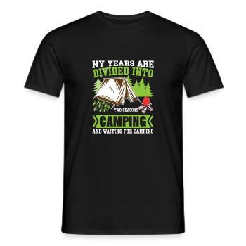 Camping Years - Männer T-Shirt - Schwarz - Vorne - AI Model Male 178 light (178cm)