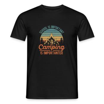 Schule ist wichtig, aber Camping ist wichtiger - Männer T-Shirt - Schwarz - Vorne - AI Model Male 178 light (178cm)