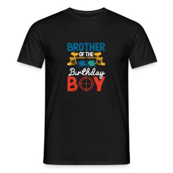 Bruder des Geburtstagskindes Lustiger Paintball - Männer T-Shirt - Schwarz - Vorne - AI Model Male 178 light (178cm)