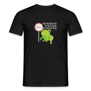 J’attends juste le bus parce que ma voiture s’amuse à crapauder - T-shirt homme - noir - Devant - AI Model Male 178 light (178cm)