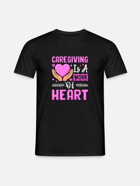 Pflege ist eine Herzensangelegenheit - Männer T-Shirt - Schwarz