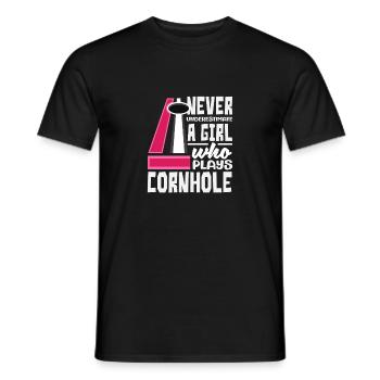 Unterschätze Nie Ein Mädchen Cornhole Spieler - Männer T-Shirt - Schwarz - Vorne - AI Model Male 178 light (178cm)