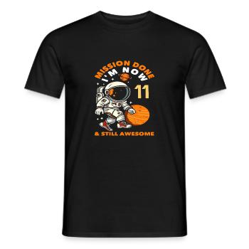 Mission accomplie J’ai maintenant 11 ans toujours aussi bien - T-shirt homme - noir - Devant - AI Model Male 178 light (178cm)