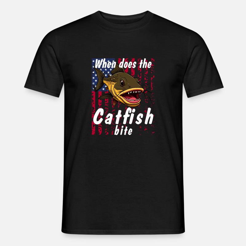 When does the catfish bite - Männer T-Shirt - Schwarz