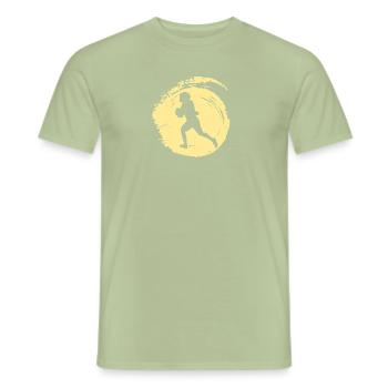 American Football Quarterback Footballer - Men's T-Shirt - sage - Front - AI Model Male 178 light (178cm)