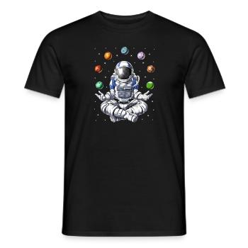 Astronaut jongliert mit Weltraumplaneten - Männer T-Shirt - Schwarz - Vorne - AI Model Male 178 light (178cm)