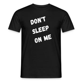 Inklusive Sleep On Me-Grafik - Männer T-Shirt - Schwarz - Vorne - AI Model Male 178 light (178cm)