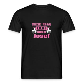 Diese Frau liebt ihren Josef - Männer T-Shirt - Schwarz - Vorne - AI Model Male 178 light (178cm)