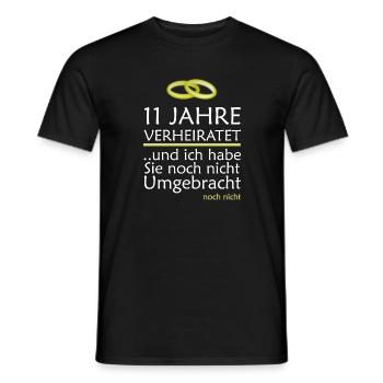 11 Jahre Verheiratet Stahlhochzeit Geschenk - Männer T-Shirt - Schwarz - Vorne - AI Model Male 178 light (178cm)