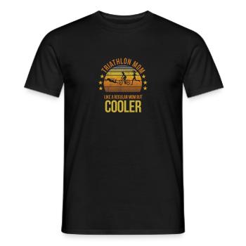 Lustiger Triathlon Mom Run Runner Running Fan Cool - Männer T-Shirt - Schwarz - Vorne - AI Model Male 178 light (178cm)