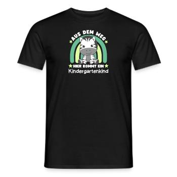 Aus Dem Weg Hier Kommt Ein Kindergartenkind Zebra - Männer T-Shirt - Schwarz - Vorne - AI Model Male 178 light (178cm)