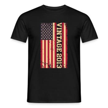 Vintage 2013 US Flag - Men's T-Shirt - black - Front - AI Model Male 178 light (178cm)