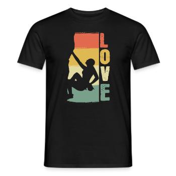 Amour Escalade Montagne Personne Aventureuse - T-shirt homme - noir - Devant - AI Model Male 178 light (178cm)