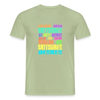 Skitouren Kirche - Männer T-Shirt - Sage - Vorne - AI Model Male 178 light (178cm)