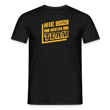 Nie ohne Team (Schriftzug) - Männer T-Shirt - Schwarz - Vorne - AI Model Male 178 light (178cm)