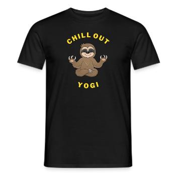 Chill Out Yogi Faultier - Männer T-Shirt - Schwarz - Vorne - AI Model Male 178 light (178cm)