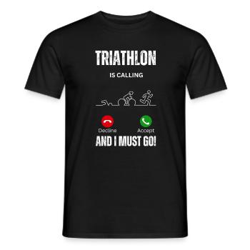 Triathlon ruft und ich muss Ausdauer machen - Männer T-Shirt - Schwarz - Vorne - AI Model Male 178 light (178cm)