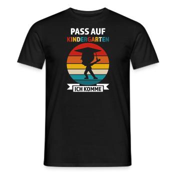 Kindergarten Anfang Kita-Kind Geschenk - Männer T-Shirt - Schwarz - Vorne - AI Model Male 178 light (178cm)